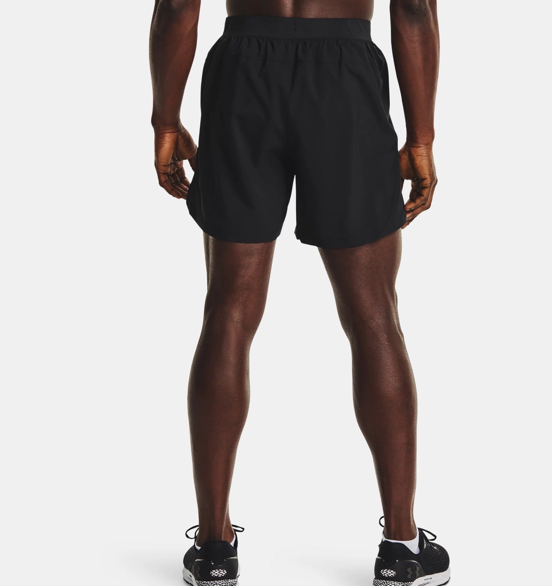 Under Armour Launch Run 13 cm - Pantaloncini Da Allenamento Uomo - Neverland Firenze